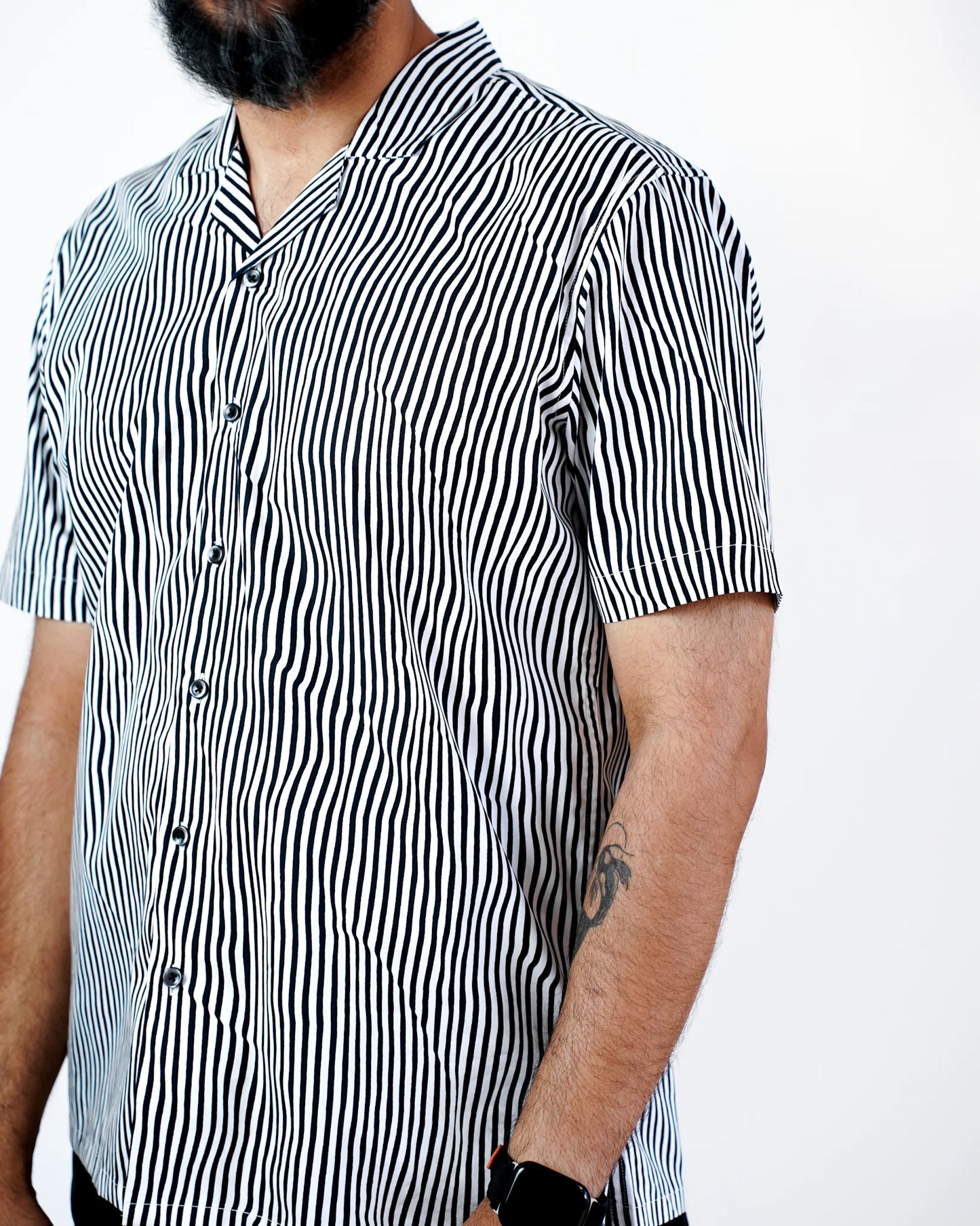 Dynamic Wave Stripe Shirt